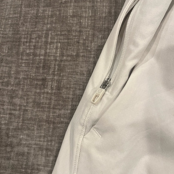 Sold sold LULULEMON Pace - Picture 2 of 7